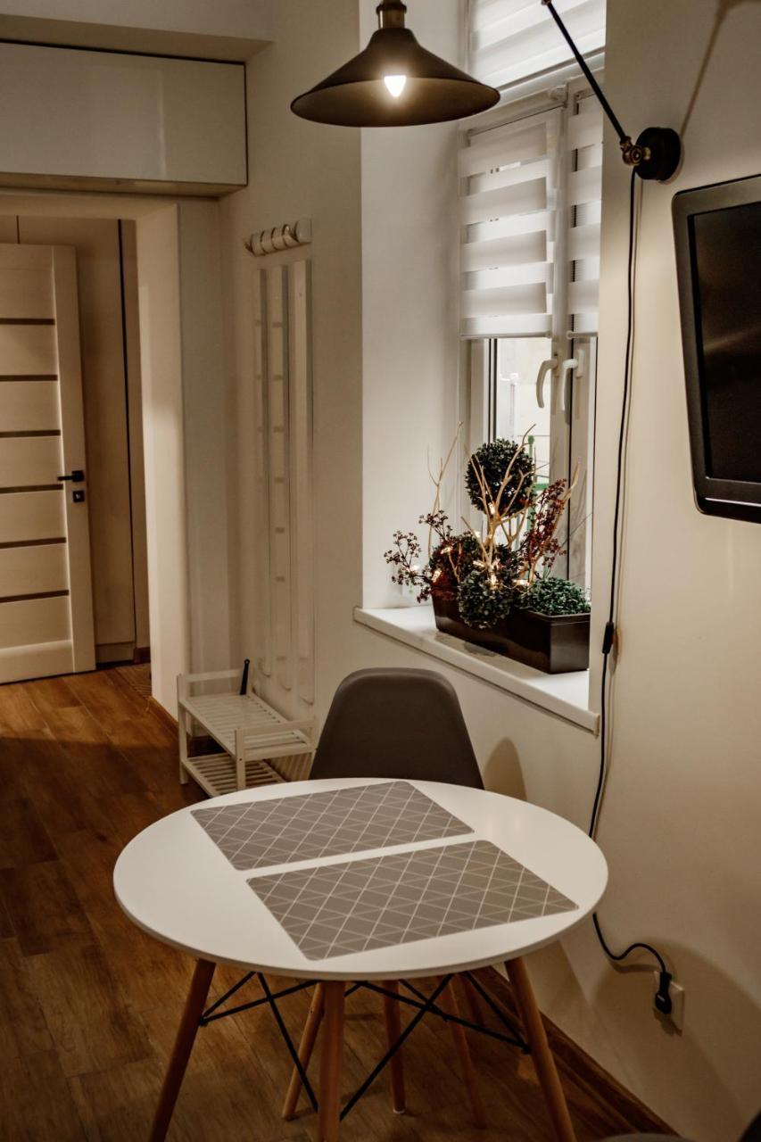 Loft Apartment Leopoli Esterno foto